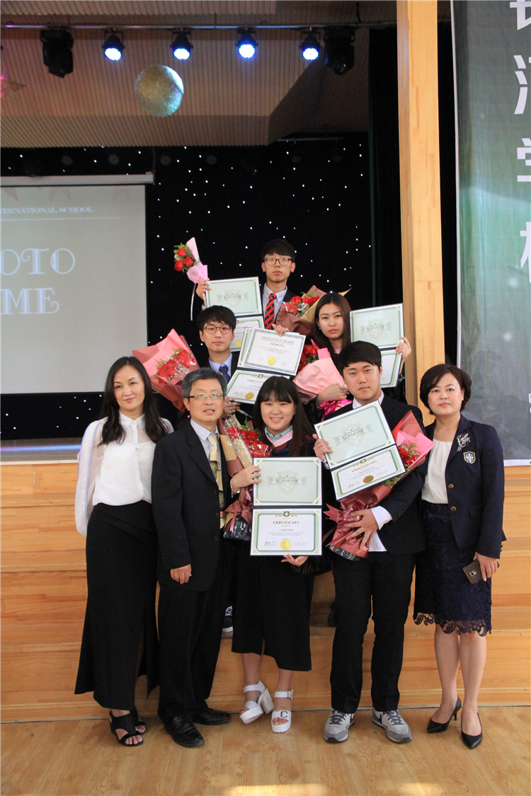 2016年青岛银河学校小学部招生简章
